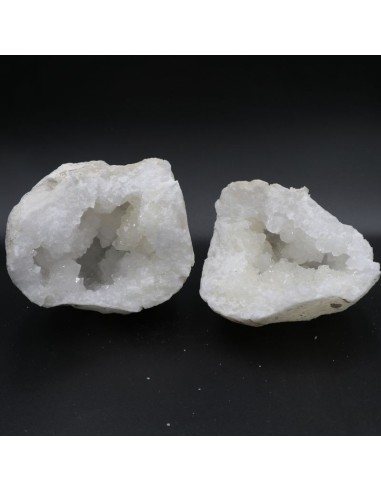 GEODE QUARTZ LAITEUX OUVERTE - MOYENNE 201/204GR